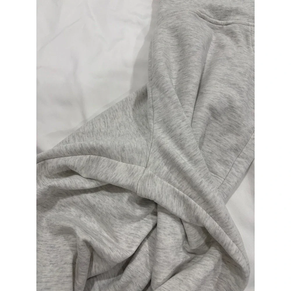Athleta Coaster Luxe Jogger Light Heather Grey Size Large Soft Stretch Cozy 28" - Picture 5 of 9